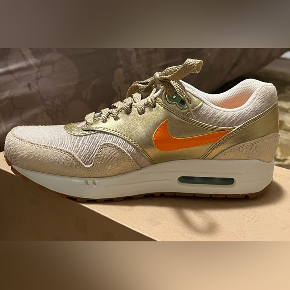 NWT Nike Air Max 1 premium Womens sz 8 Birch - Picture 3 of 7
